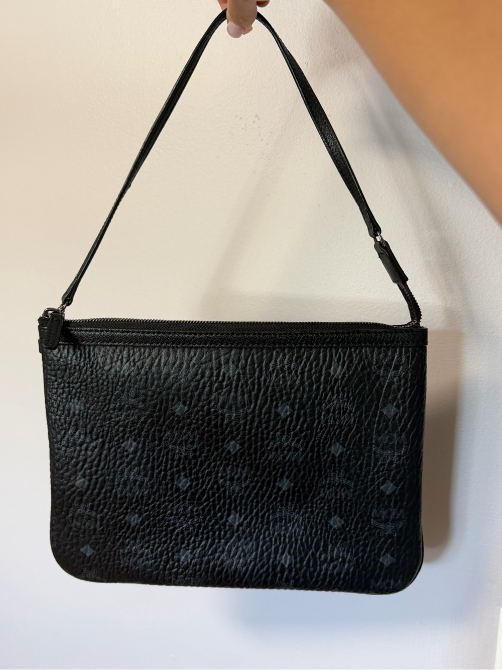 MCM Black Leather Shoulder Bag - Sleek Everyday Style